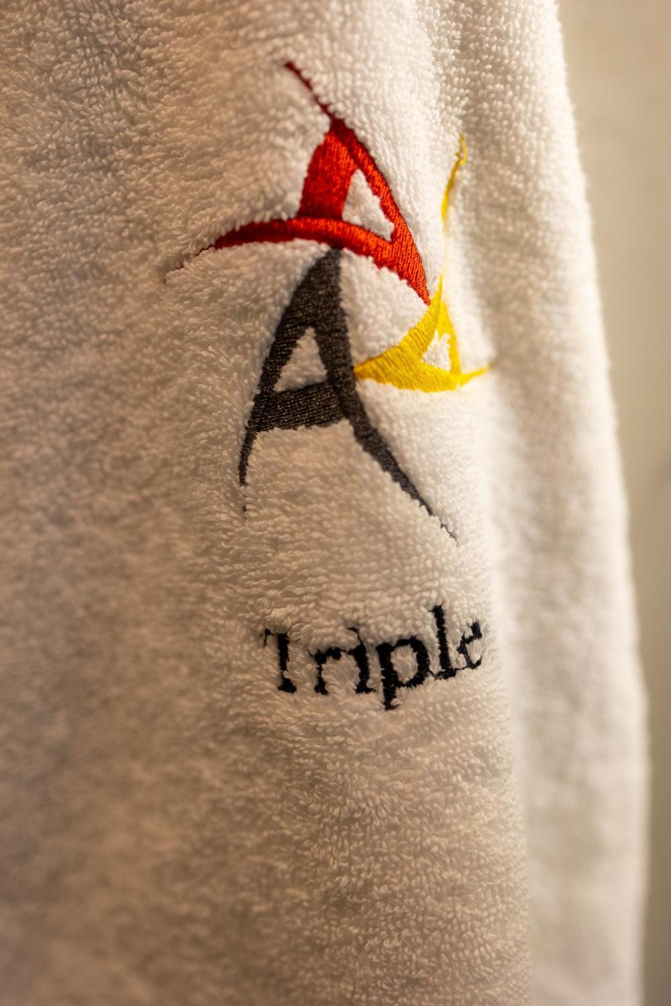 الشقق الفندقية أثينافي  Triple A @ Trendy Psiri - Art & Nightlife المظهر الخارجي الصورة